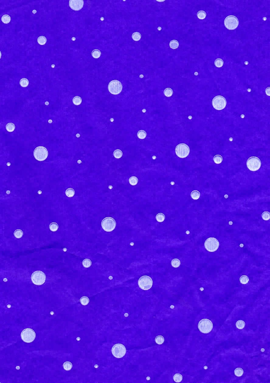 Pepas Blancas Fondo Violeta